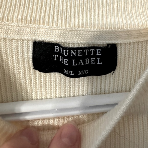 NWOT- Brunette the Label crew neck sweater in cream size M/L - Picture 4 of 6